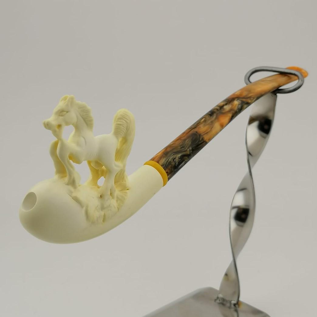 Horse Long Stem Meerschaum Cigarette Holder (1 of 6)