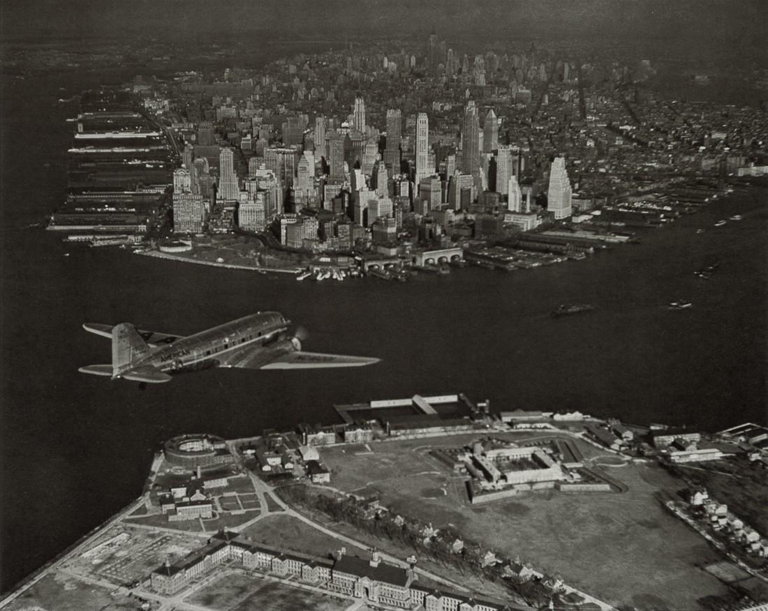 UNKNOWN - A Flight Over Manhattan Island, NY, 1939 (1 of 1)