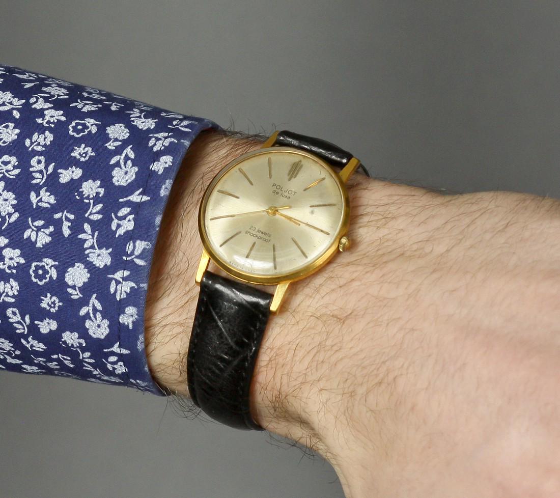 Poljot Deluxe Vintage Men Wrist Watch Russian Antique: Materials Band material: Leather Gold, Stainless steel Poljot deluxe vintage men wrist watch russian antique unisex white USSR watches. Vintage Soviet Wrist Watch Poljot. Vintage Men Wrist Watch. Polj