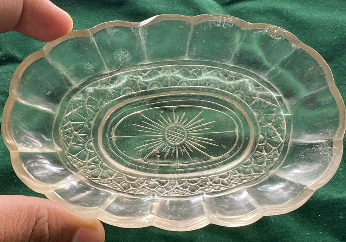 museum quality antique islamic Mughal Rock crystal: Museum quality mughal flawless rock crystal bowl . Its size : 5 inches dia and 1.5 inches height Reserve: $450.00 Shipping: Domestic: Flat-rate of $40.00 to anywhere within the contiguous U.S. Interna