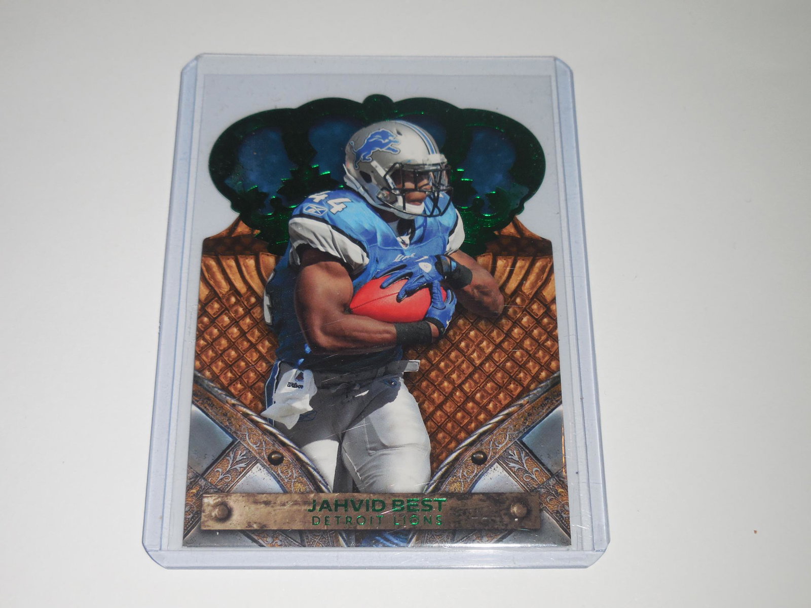 2011 CROWN ROYALE JAHVID BEST GREEN #'D 10/10 ONLY 10: No Reserve! Title: 2011 CROWN ROYALE JAHVID BEST GREEN #'D 10/10 ONLY 10 MADE Description: THIS IS A VERY NICE CARD FOR ANY COLLECTOR. APPROXIMATELY NEAR MINT CONDITION OR BETTER. COMES WITH SLEEVE AN