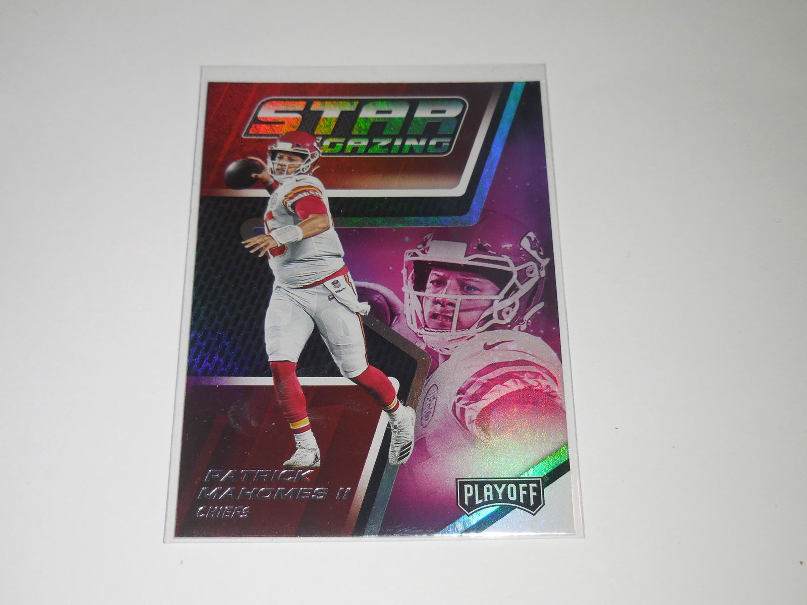 2019 PLAYOFF PATRICK MAHOMES STAR GAZING HOLOFOIL (1 of 2)