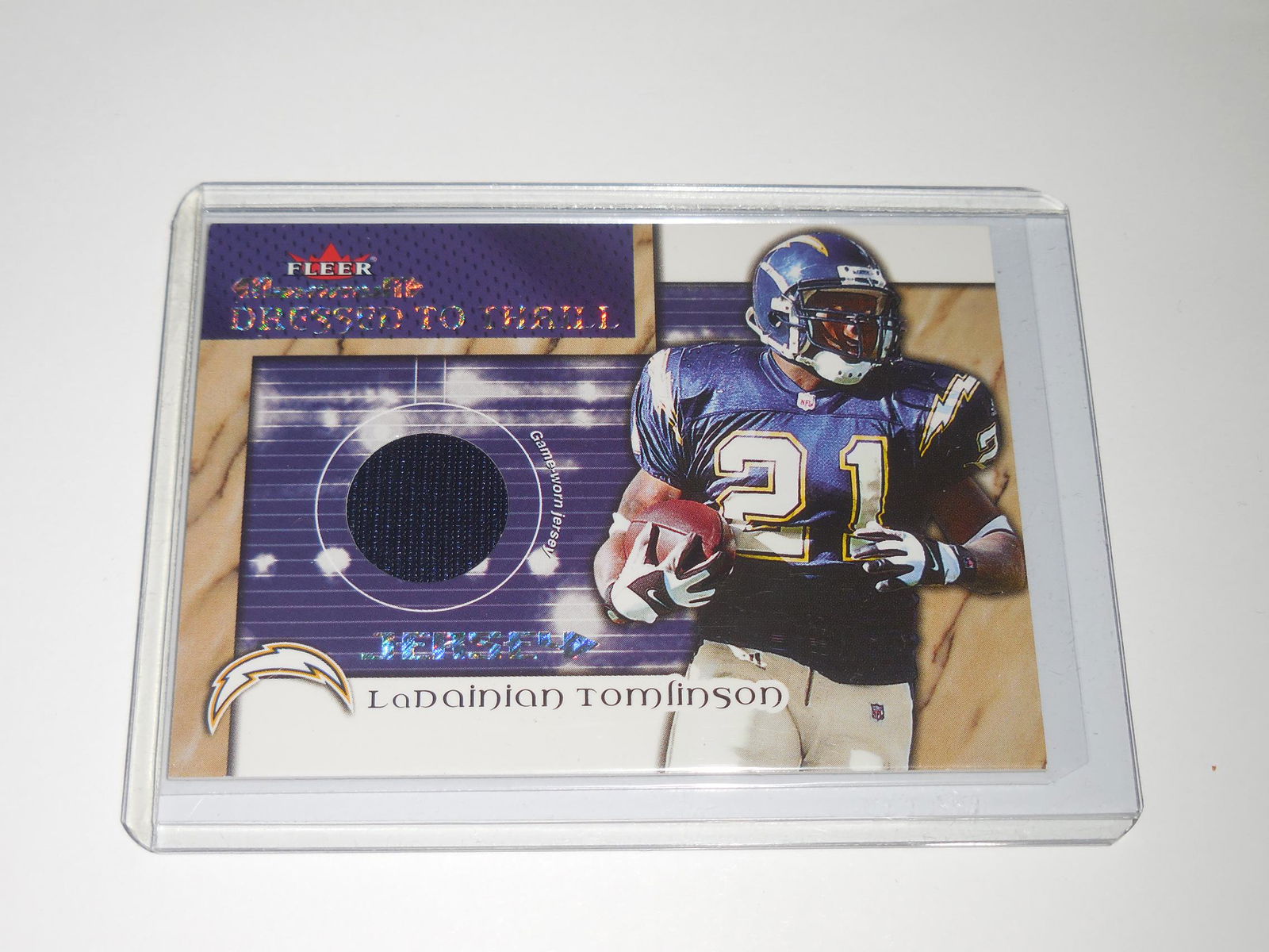 2002 FLEER LADANIAN TOMLINSON GAME WORN JERSEY CARD (1 of 2)