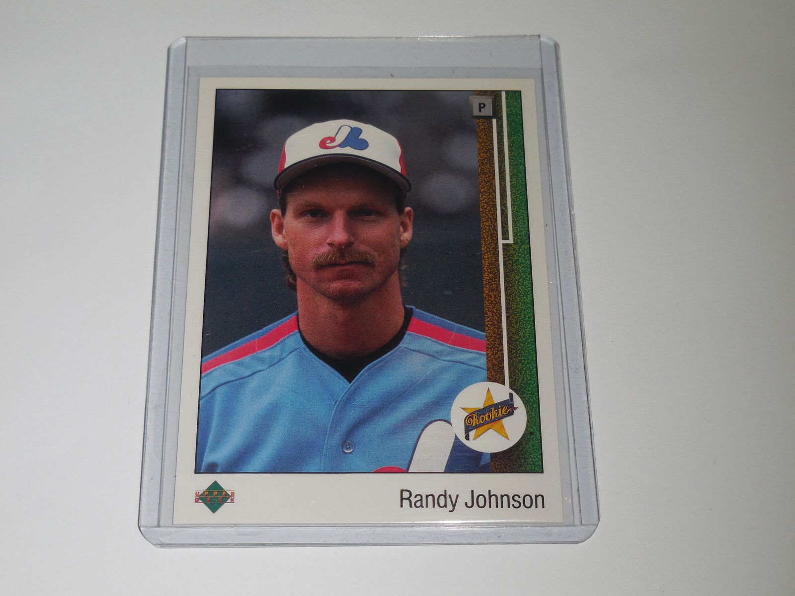 1989 UPPER DECK #25 RANDY JOHNSON ROOKIE CARD (1 of 2)