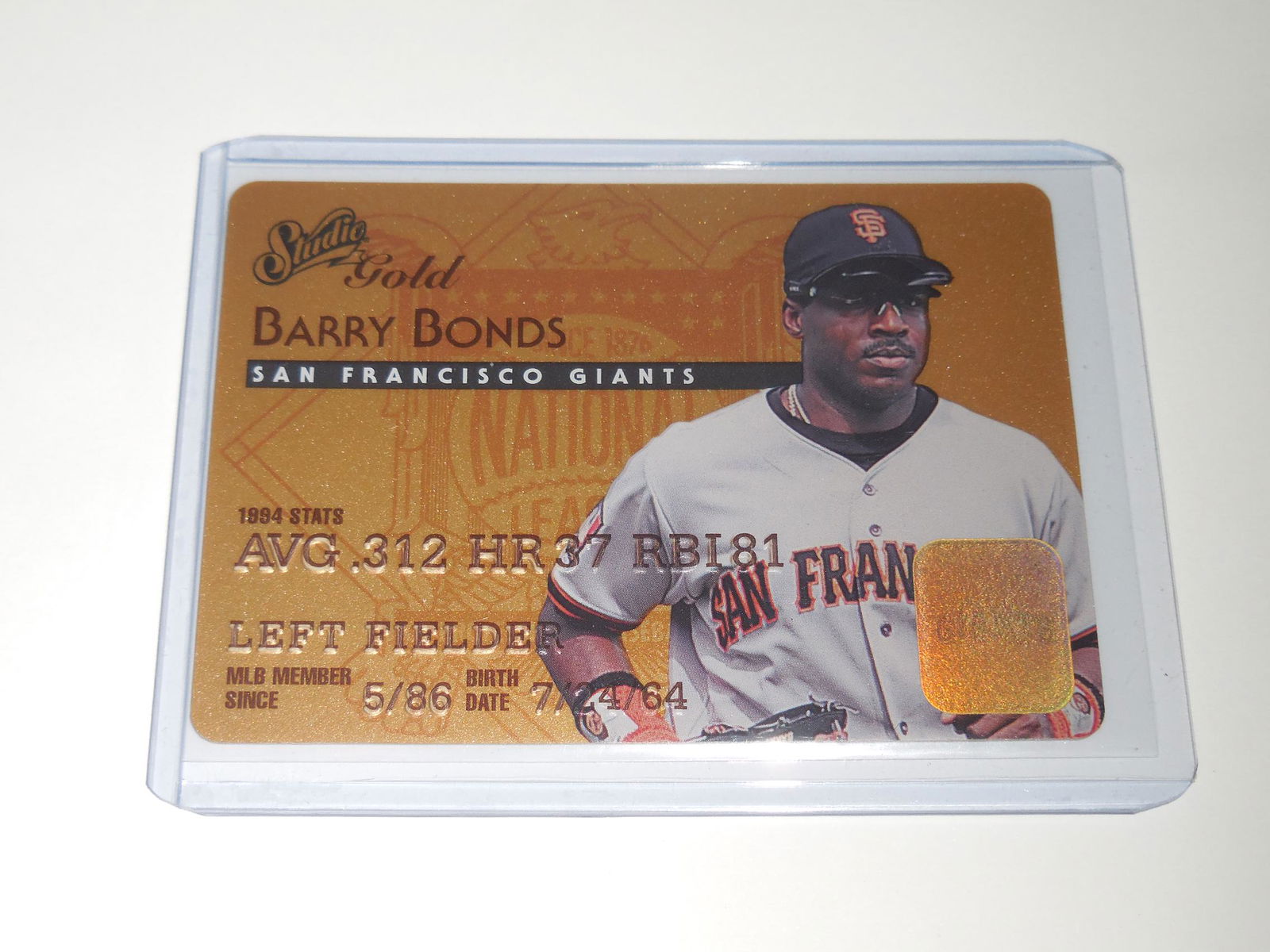 1995 STUDIO BARRY BONDS STUDIO GOLD DIE CUT (1 of 2)