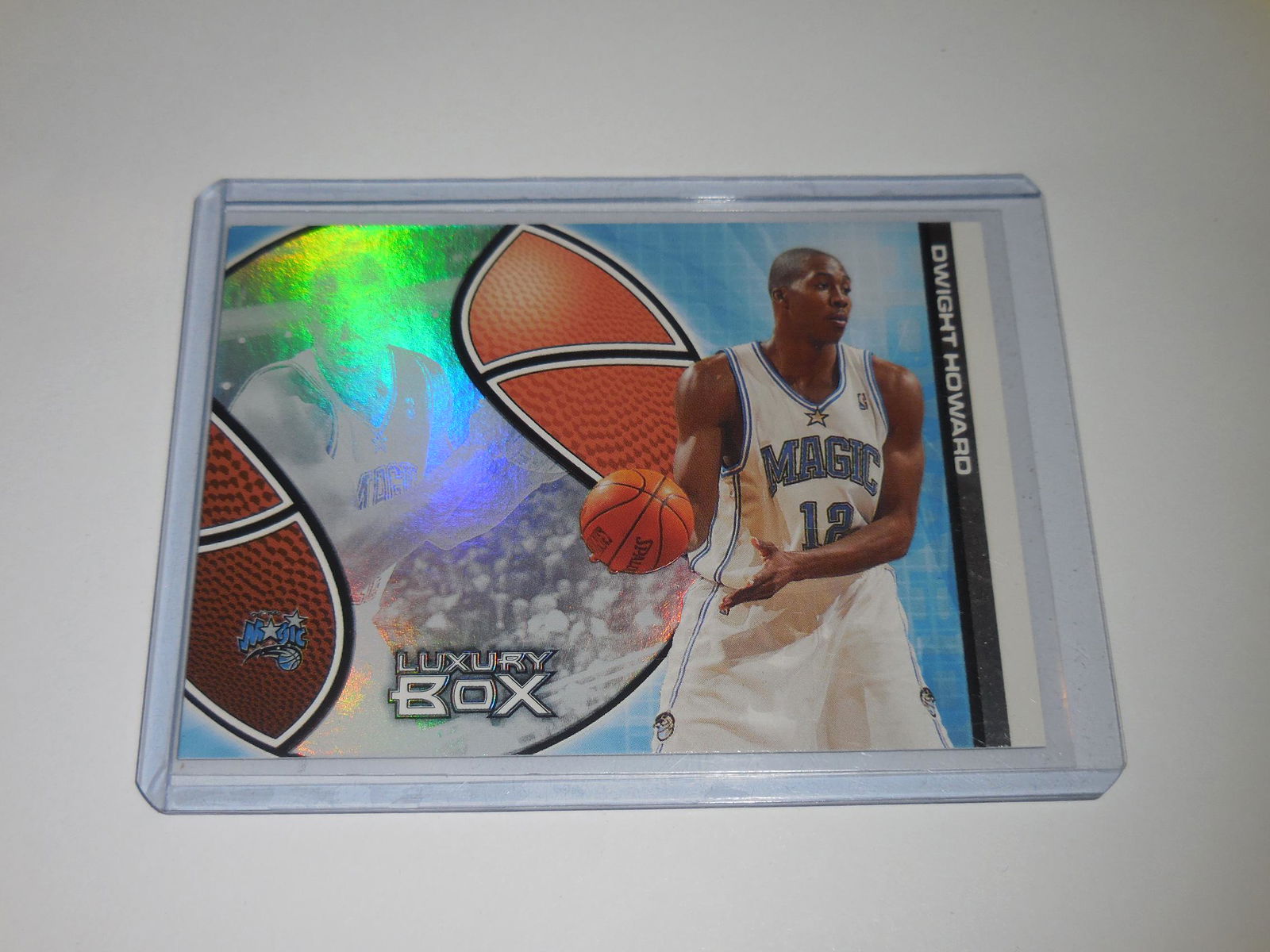 04-05 TOPPS LUXURY BOX DWIGHT HOWARD ROOKIE CARD (1 of 2)