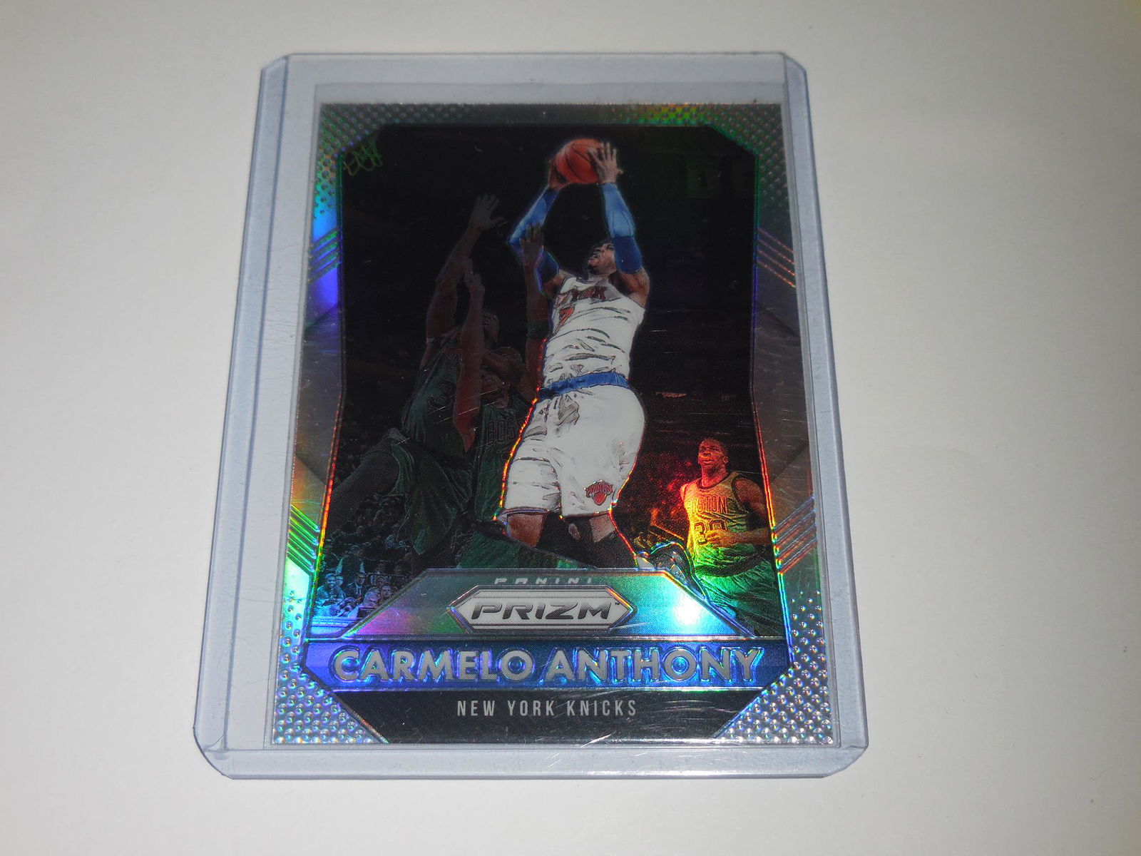 15-16 PANINI PRIZM #56 CARMELO ANTHONY SILVER PRIZM (1 of 2)