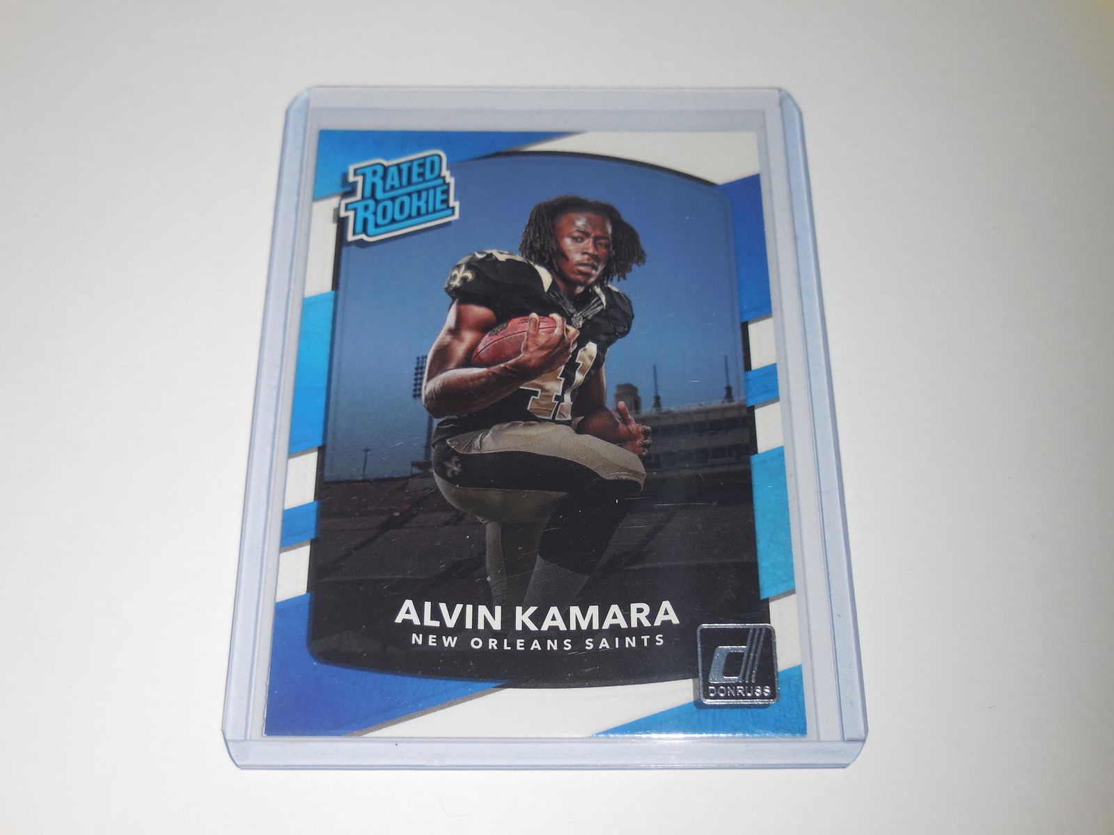2017 PANINI DONRUSS ALVIN KAMARA ROOKIE CARD (1 of 2)