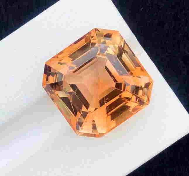 32 Carats Beautiful Topaz Assher Cut ~ 17x17x12 MM: Title: 32 Carats Beautiful Topaz Assher Cut ~ 17x17x12 MM Origin: Pakistan Gemstones: Topaz Carat Weights: 32 Carats Size/Dimensions: 17x17x12 MM Additional Information: Natural Reserve: $110.00 Shipp