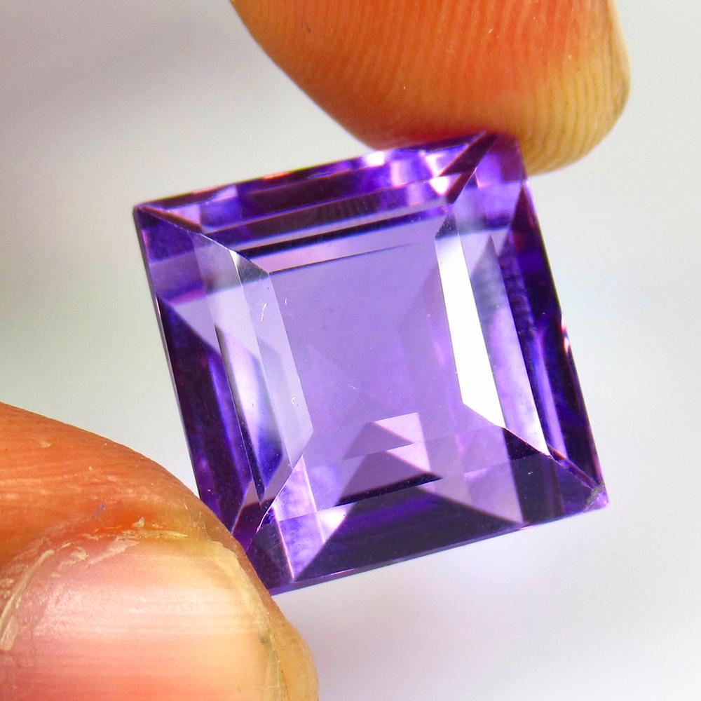 23.55 Ct Natural Purple Amethyst Square Cut (1 of 2)