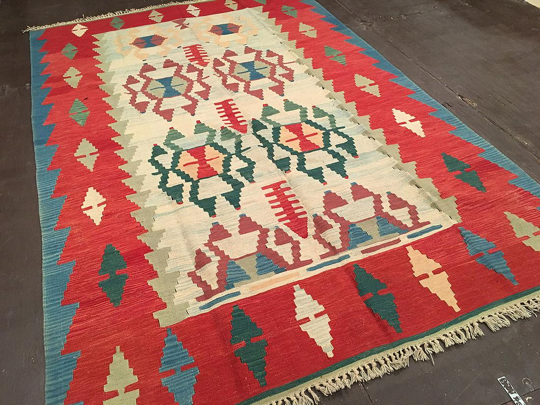 Kilim Carpet 6'8'' X 10'9'' (1 of 5)
