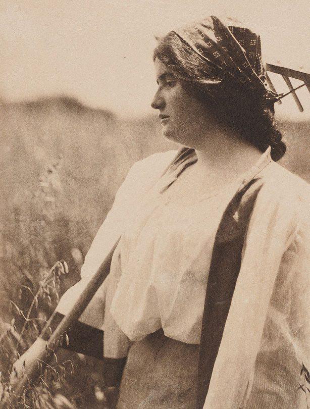 1900, ACROSS THE FIELDS, BY MATHILDE WEIL: Title: 1900, ACROSS THE FIELDS, BY MATHILDE WEIL Artist/Source: MATHILDE WEIL, (AMERICAN 1872-1943) Origin: UNKNOWN Dimension: 10 x 8 Medium: PUBLISHED CONTEMPORARY PHOTOLITHOGRAPH, AFTER WEIL'S ORIGI