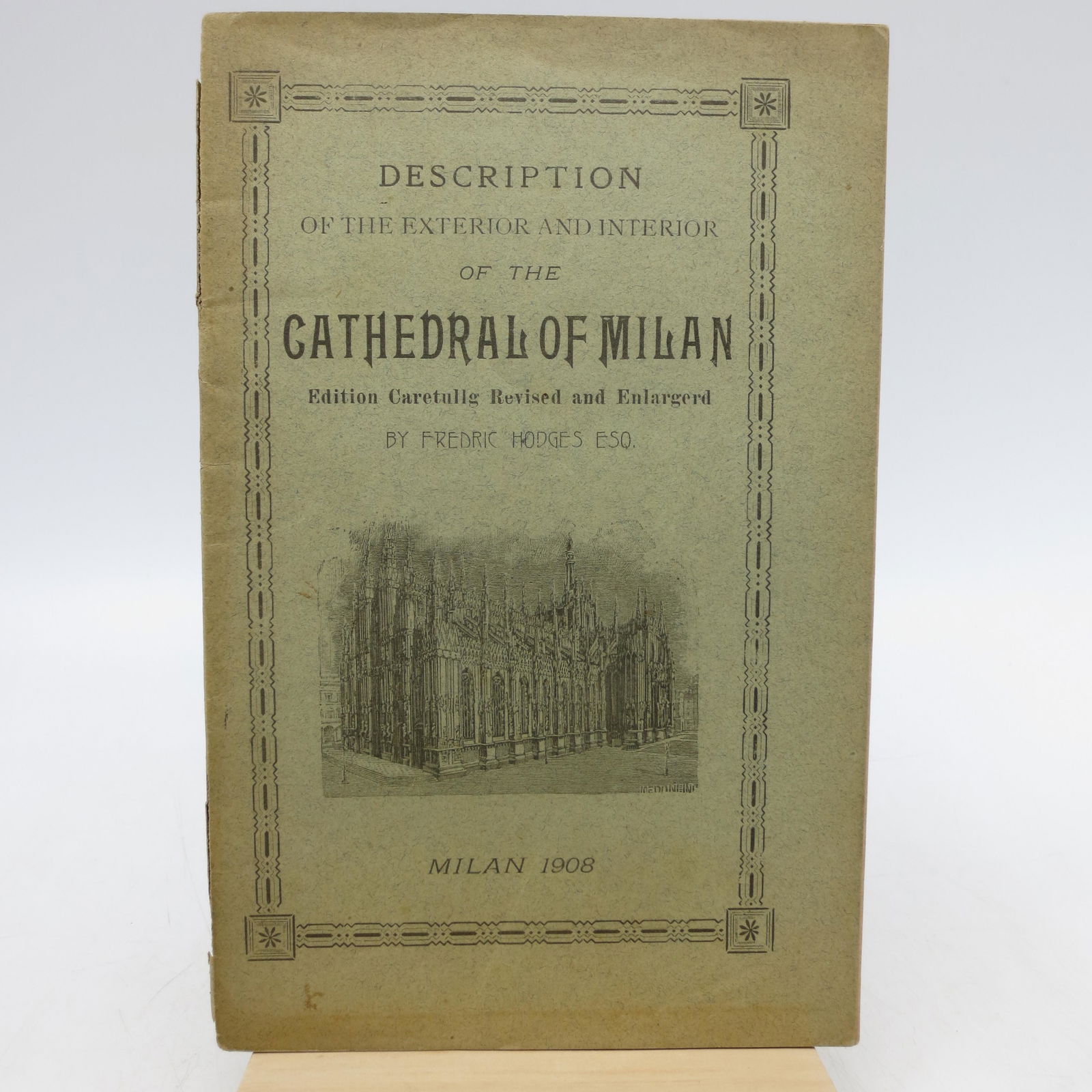 Description of the Exterior and Interior of the: SKU #: 30747 Edition carefully revised and enlarged. Sewn pamphlet. Original paper wraps. Head and tail of spine shipped. 56pp. No writing in the booklet. Full refund if not satisfied. Title: Descript