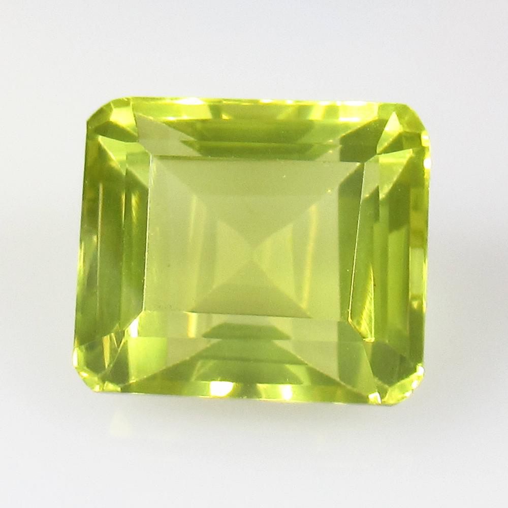 8.76 Ctw Natural Lemon Quartz Octagon Cut: No Reserve! Title: 8.76 Ctw Natural Lemon Quartz Octagon Cut Stone Clarity: VVS Gemstones: Lemon Quartz Carat Weights: 8.76 Size/Dimensions: 12.70 x 11.00 x 8.70 mm Additional Information: Good Luster