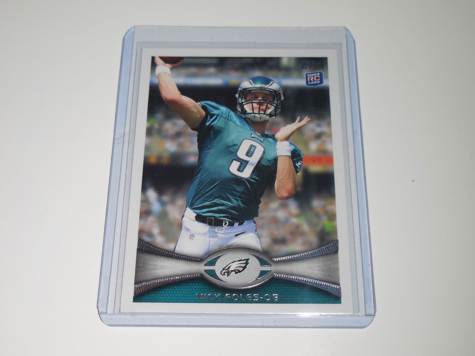 2012 TOPPS #186 NICK FOLES ROOKIE CARD (1 of 2)