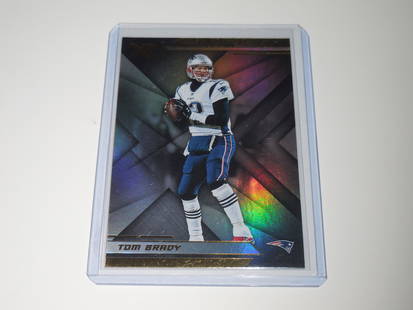 2019 PANINI XR #7 TOM BRADY HOLOFOIL PATRIOTS: Title: 2019 PANINI XR #7 TOM BRADY HOLOFOIL PATRIOTS Date/Period: MODERN Additional Information: A VERY NICE CARD FOR ANY COLLECTOR! APPROXIMATELY NEAR MINT CONDITION OR BETTER. THE ACTUAL CARD YOU SE