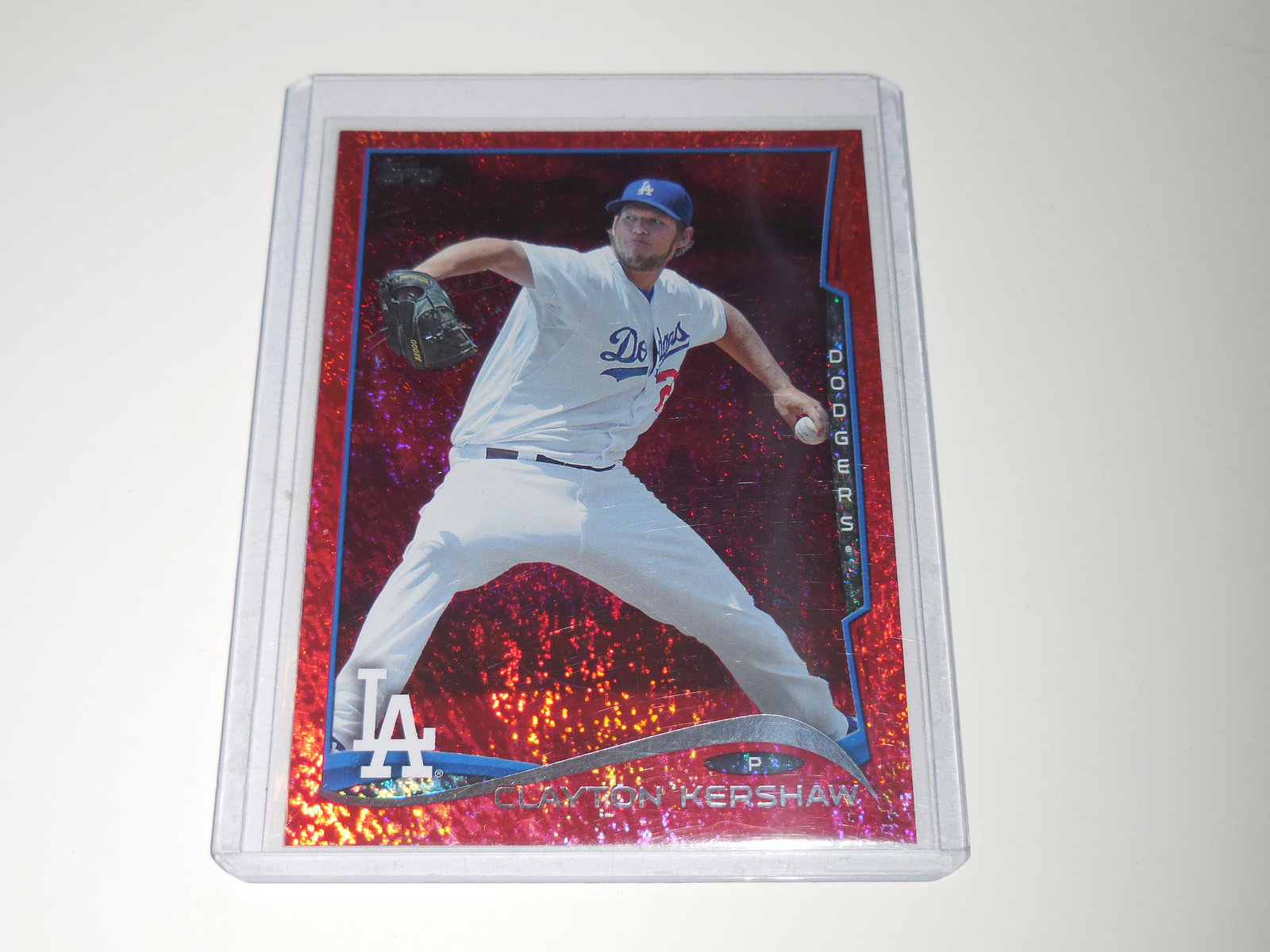 2014 TOPPS #400 CLAYTON KERSHAW RED HOT FOIL DODGERS: Title: 2014 TOPPS #400 CLAYTON KERSHAW RED HOT FOIL DODGERS Date/Period: MODERN Additional Information: A VERY NICE CARD FOR ANY COLLECTOR! APPROXIMATELY NEAR MINT CONDITION OR BETTER. THE ACTUAL CARD