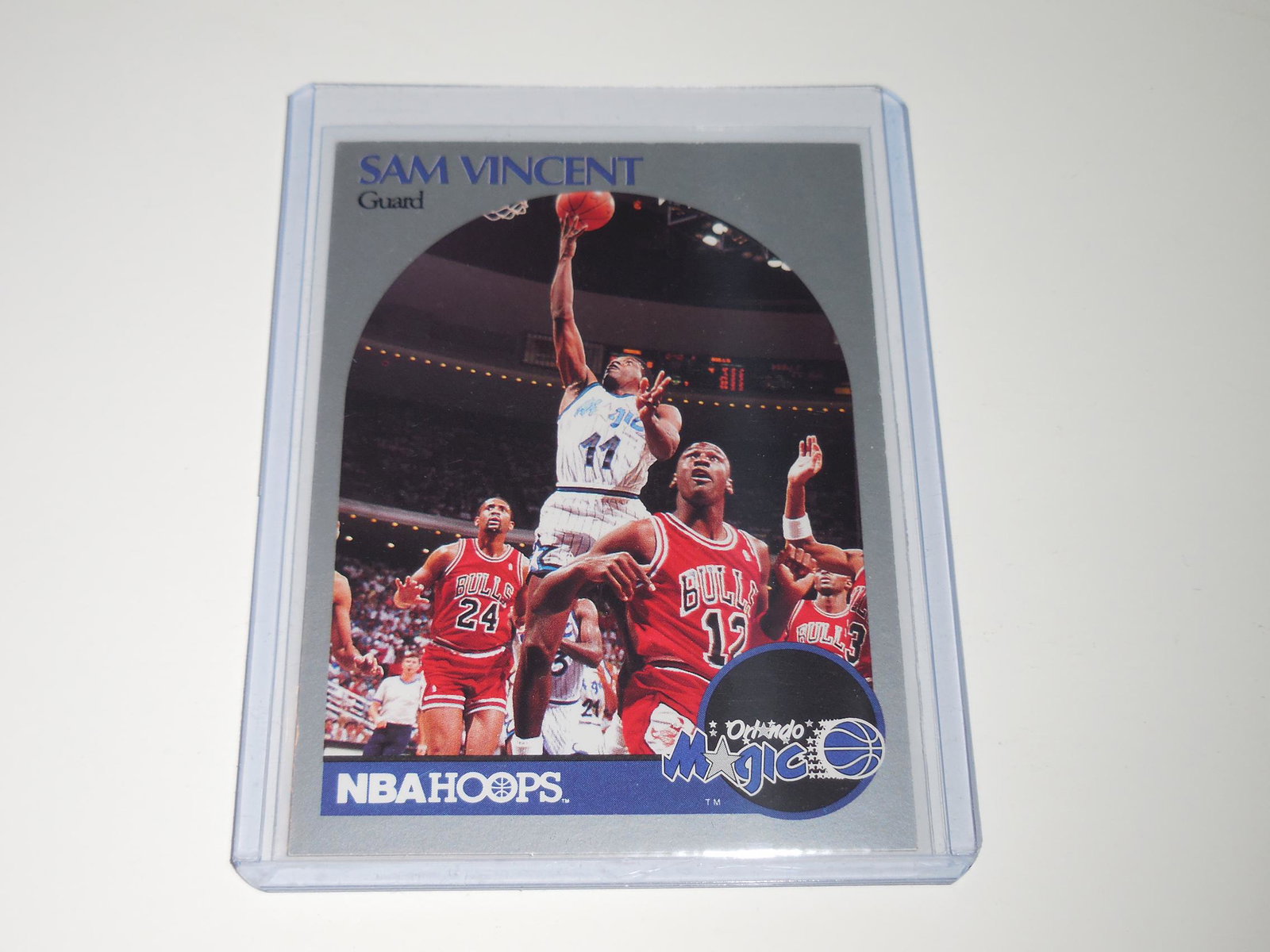 1990-91 NBA HOOPS SAM VINCENT MICHAEL JORDAN #12 JERSEY: Title: 1990-91 NBA HOOPS SAM VINCENT MICHAEL JORDAN #12 JERSEY Date/Period: MODERN Additional Information: VERY NICE CARD FOR ANY COLLECTOR! APPROXIMATELY NEAR MINT CONDITION OR BETTER. THE ACTUAL CAR
