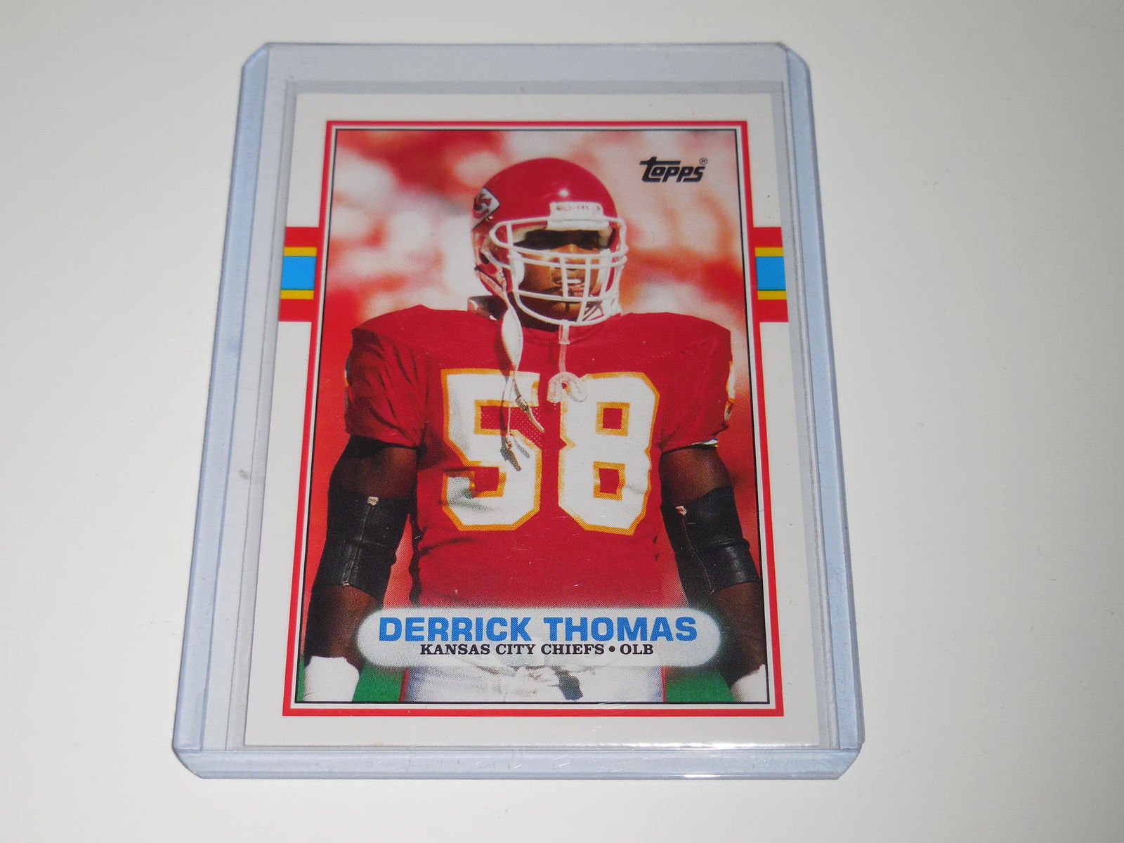 1989 TOPPS TRADED DERRICK THOMAS CHIEFS ROOKIE CARD (1 of 2)