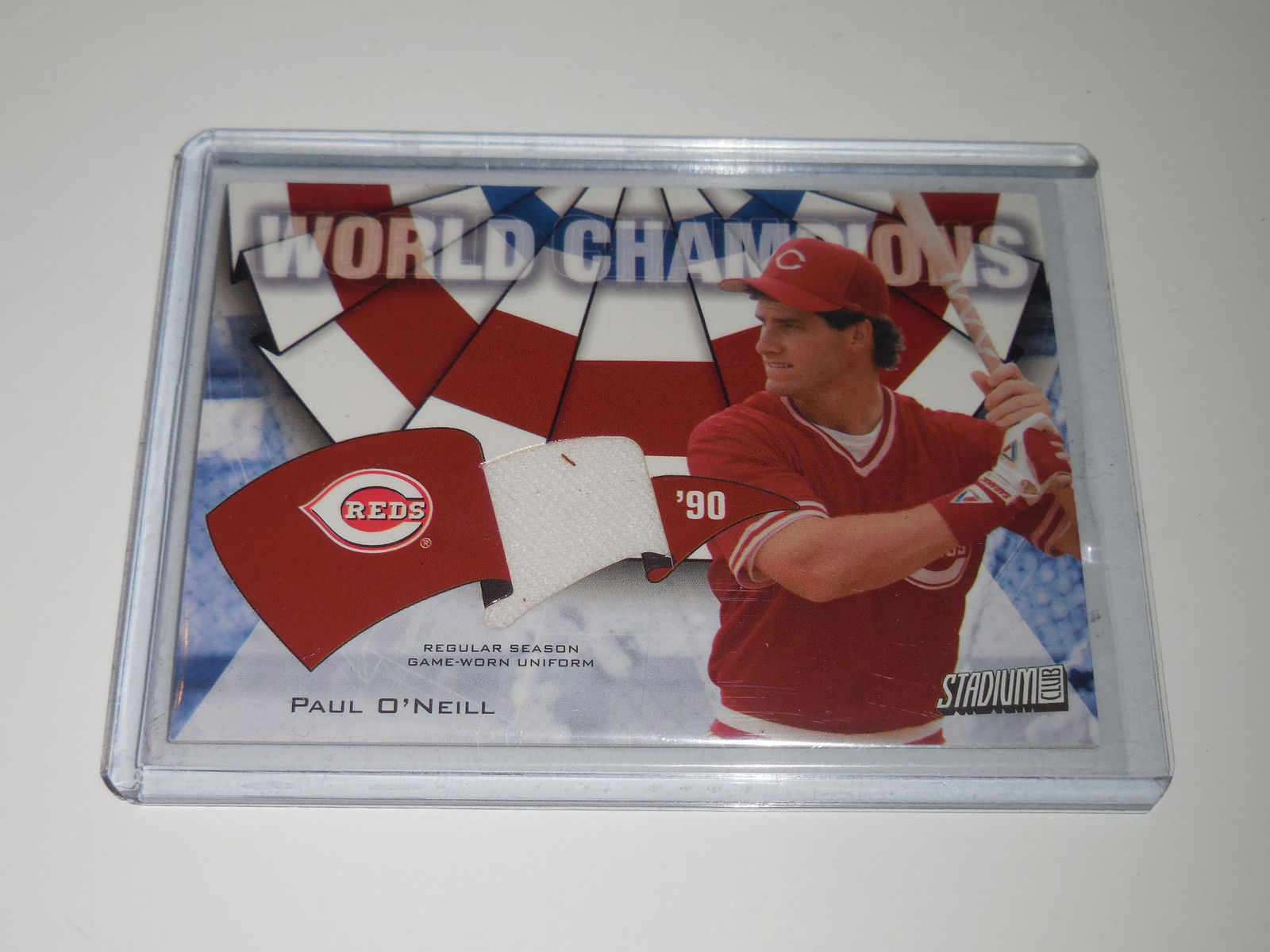 2002 TOPPS STADIUM CLUB PAUL O'NEILL JERSEY CARD REDS (1 of 2)