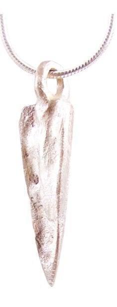 ROMAN ARROWHEAD PENDANT NECKLACE, 3rd-5th CENTURY AD (1 of 3)