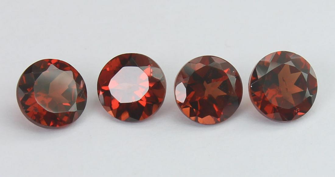 2.69 Cts Natural Almandite Garnet (1 of 2)