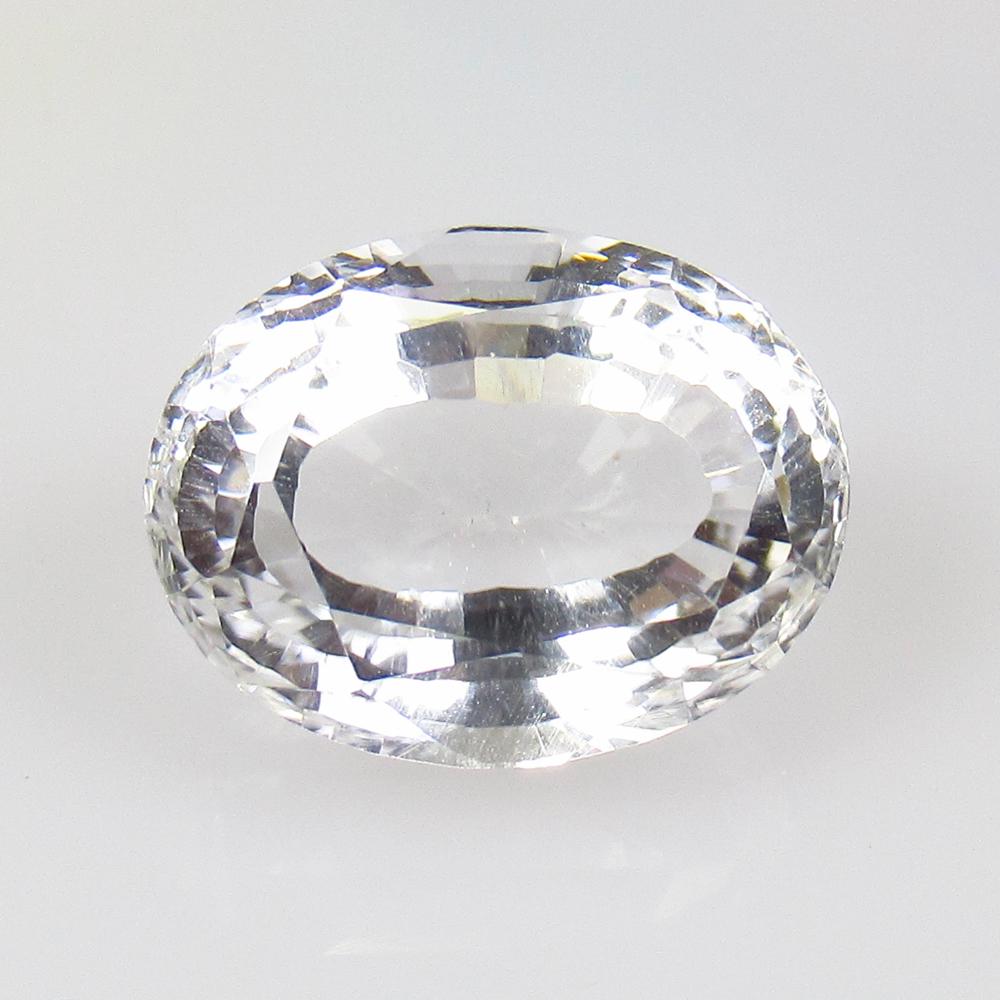 8.02 Ct Natural White Topaz Oval Cut (1 of 2)