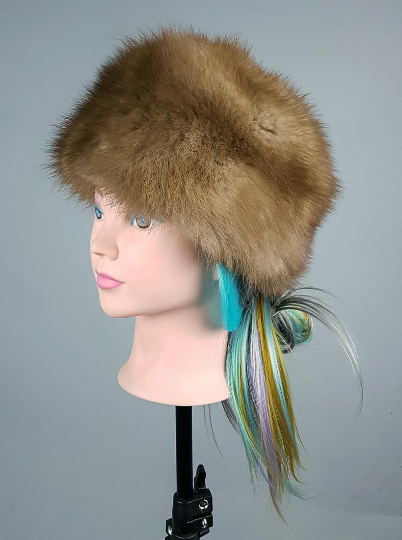 LIGHT BROWN MINK FUR HAT (1 of 5)