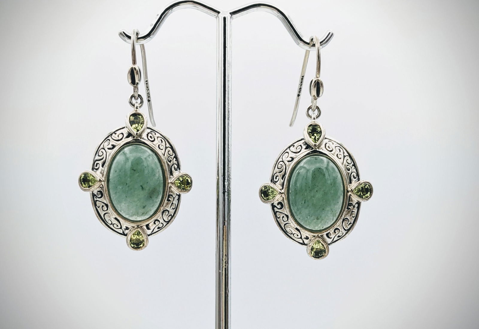Sterling Silver Jade & Peridot Vintage Earrings (1 of 3)