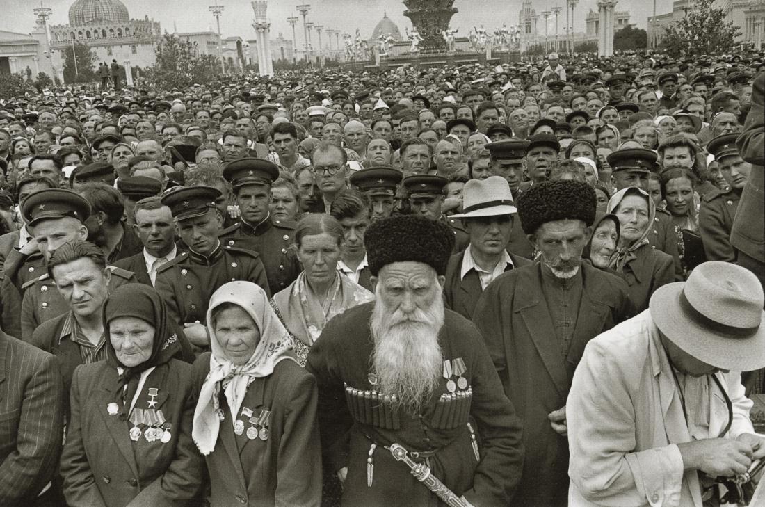 HENRI CARTIER-BRESSON - Moscow, Russia, USSR, 1954: Artist: Henri Cartier-Bresson Title: Moscow, Russia, USSR, 1954 Medium: Duotone Photo Litho, 2006, Italy Dimensions: 9.3x6.15" Description: Heat Wax Mounted on 8.5x11" Conservation Board Artist Bio: H