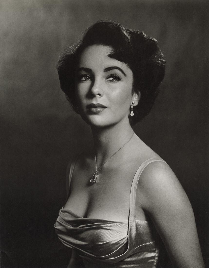 PHILIPPE HALSMAN - Elizabeth Taylor, 1948 (1 of 1)