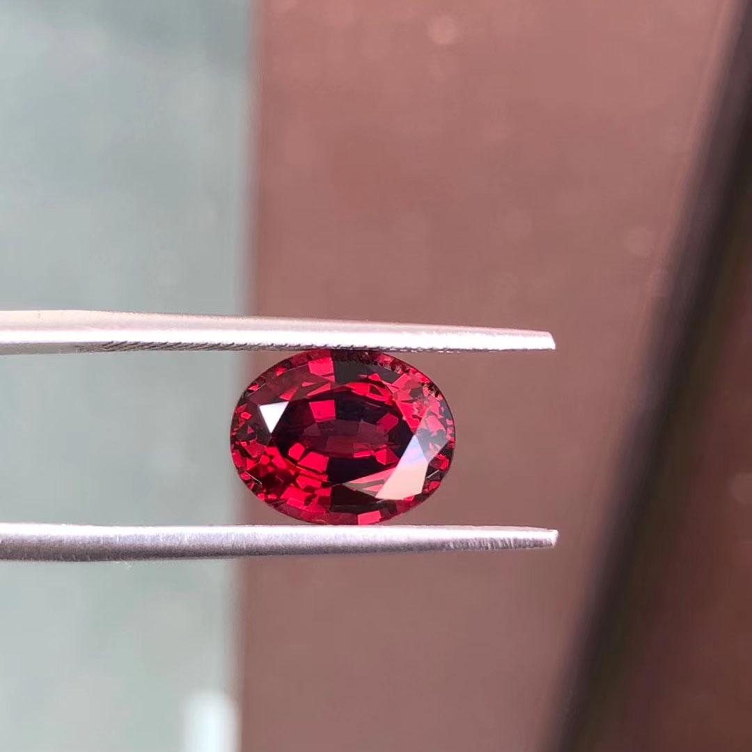 Natural Oval Cut 3.44 Carats Garnet Loose Gemstone (1 of 4)