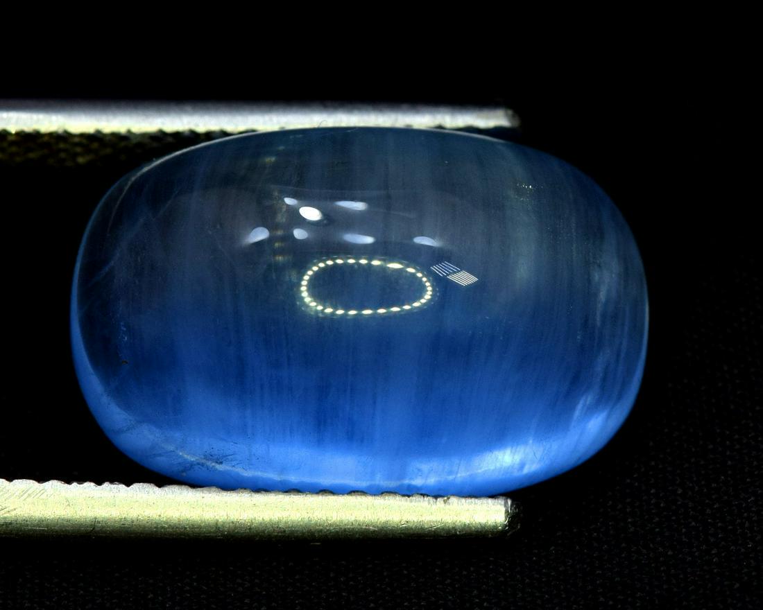 Aquamarine Cabochon , Natural Aquamarine Stone - 17.85: Aquamarine Cabochon , Natural Aquamarine Stone Weight: 17.85 carats Size : 19*12*9 mm Treatment : Natural Origin : Pakistan DHL Ecommerce Shipping R36-105 Reserve: $140.00 Shipping: Domestic: Flat-rat