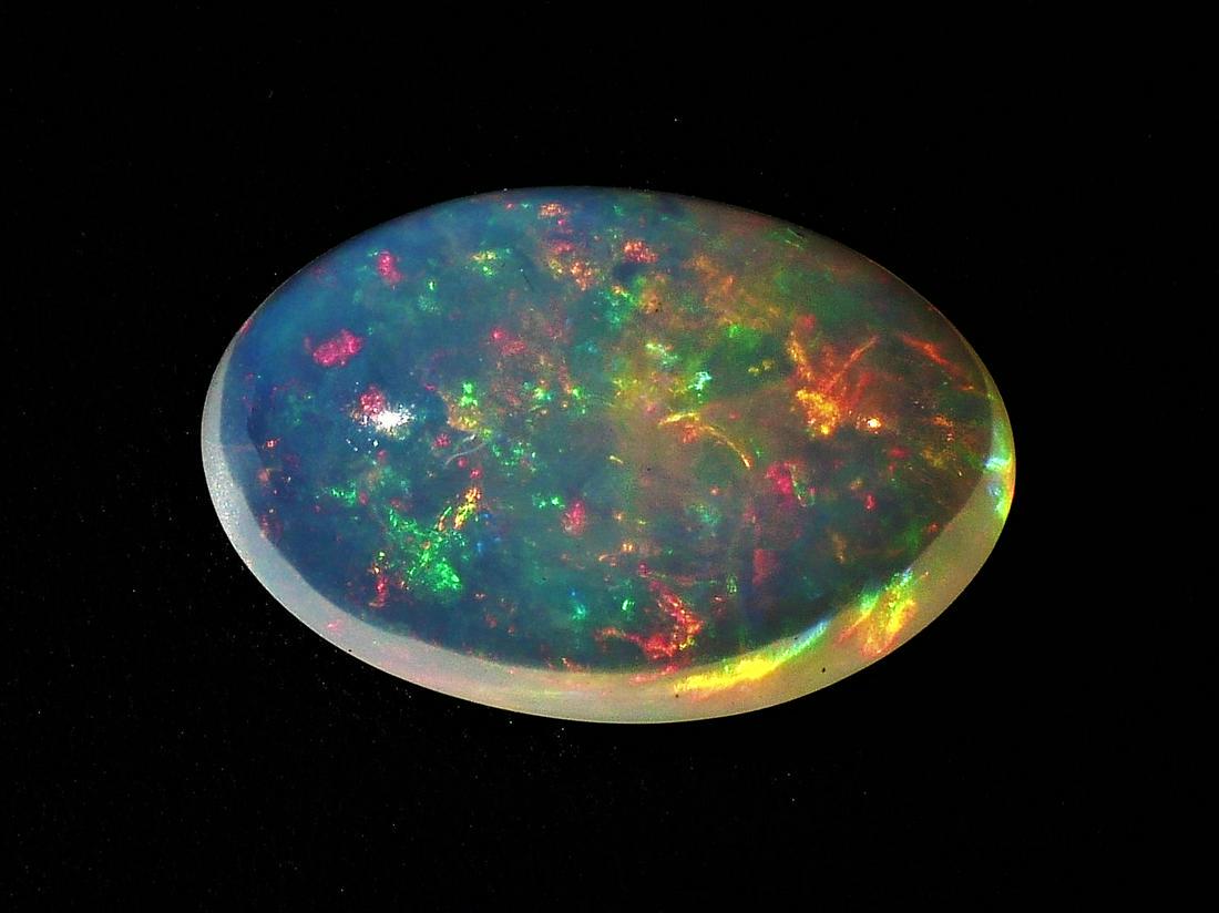 Opal Welo 3.99 ct (1 of 1)