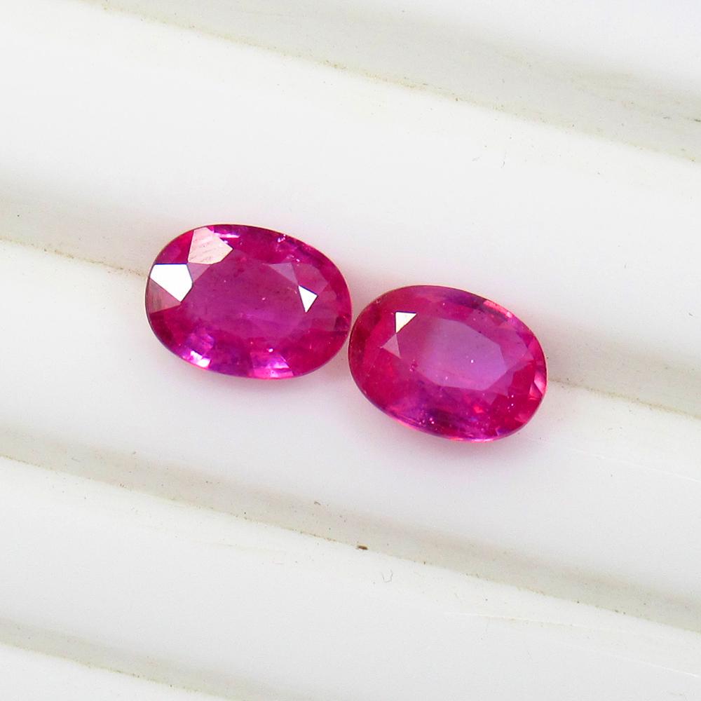 2.54 Ct Natural Mozambique Pinkish Ruby Oval Pair (1 of 2)