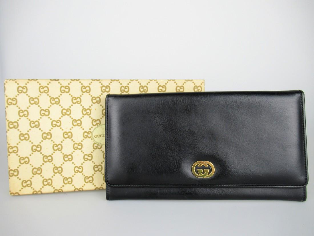 GUCCI Vintage clutch bag in black leather, with box (1 of 13)