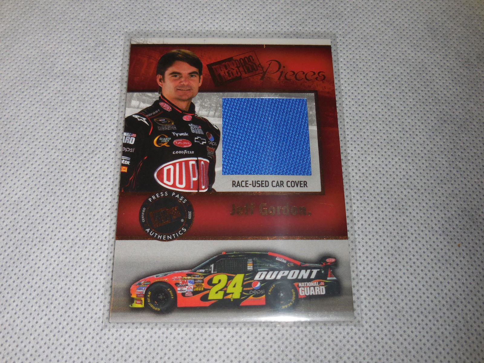 2009 PRESS PASS JEFF GORDON RACE USED CAR COVER (1 of 2)