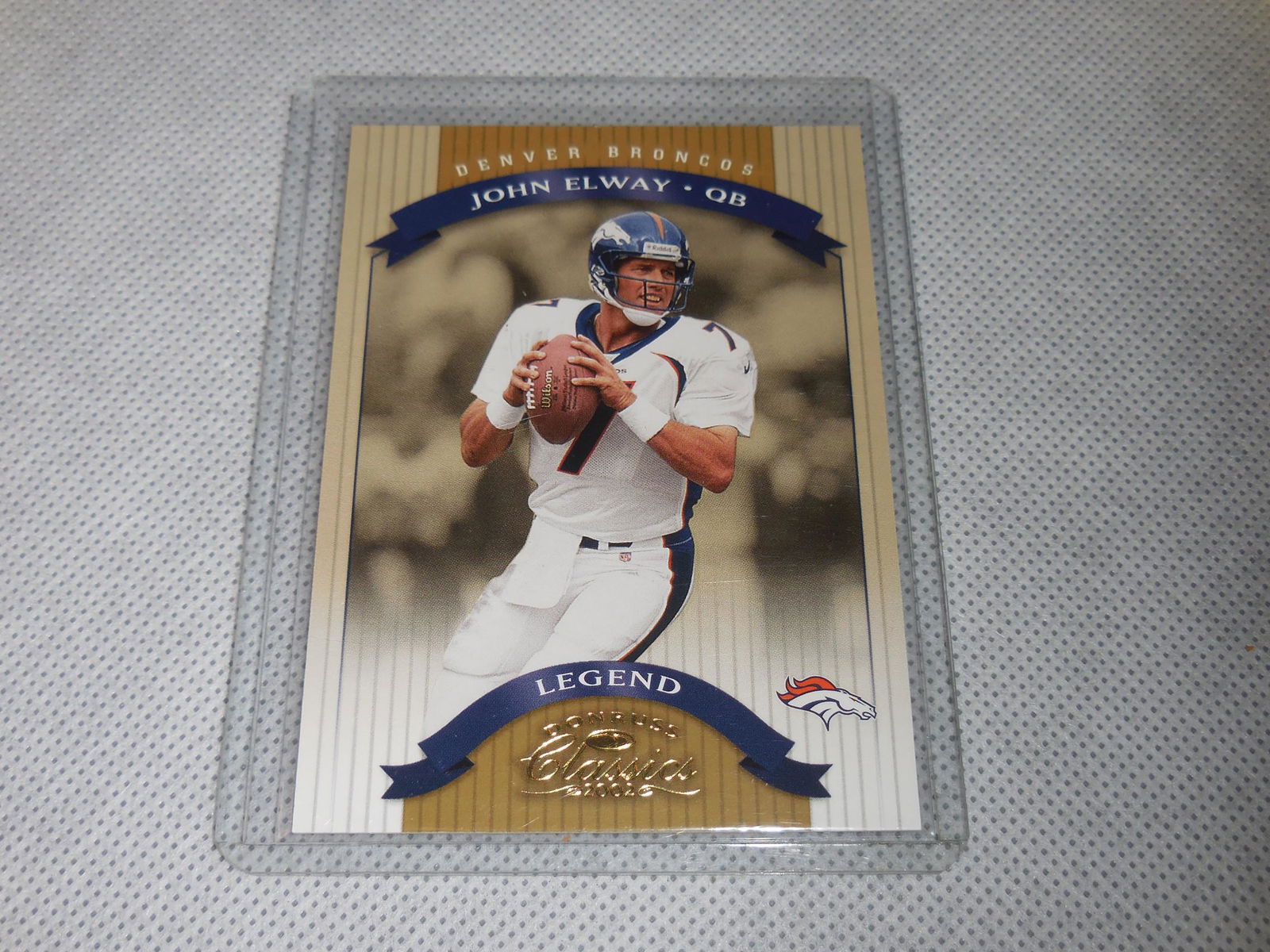 2002 DONRUSS CLASSICS JOHN ELWAY LEGEND #'D 0187/1000 (1 of 2)