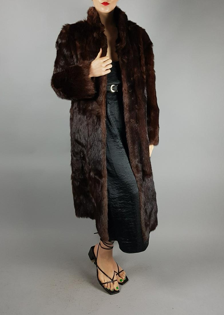BROWN MINK FUR COAT: Title: BROWN MINK FUR COAT Dimensions: Aproximate size: SIZE L : Length from collar:120cm; 47.24 in; Shoulder length: 44cm; 17.32in; Arm Length: 62cm; 24.41 in; Chest size ( pit to pit x2 ):110cm; 43.