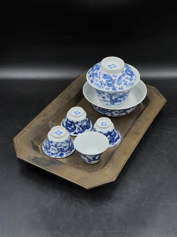 Dragon tea set (1 of 5)