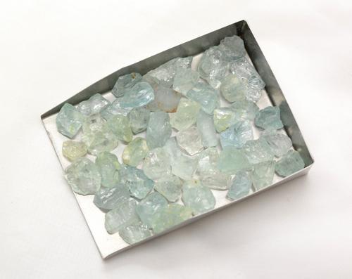 250 Cts Beautiful Natural Aquamarine Crystal (1 of 2)