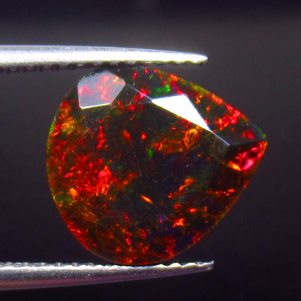 2.86 Ct Natural Ethiopian Black Fire Opal Pear Cut (1 of 3)