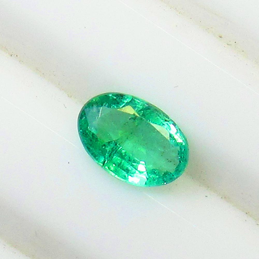0.72 Ct Natural Zambian Emerald Oval Cut (1 of 2)
