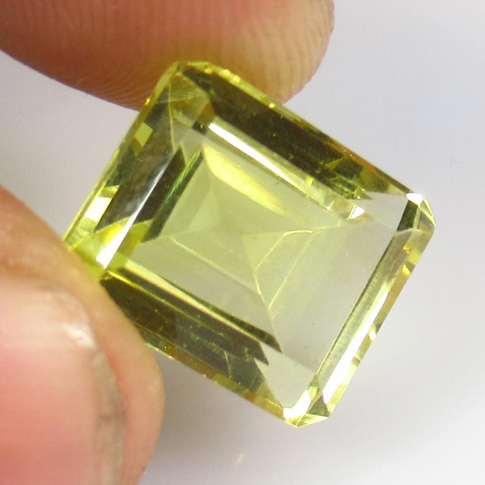 8.04 Ctw Natural Lemon Quartz Octagon Cut: No Reserve! Title: 8.04 Ctw Natural Lemon Quartz Octagon Cut Stone Clarity: VVS Gemstone: Lemon Quartz Carat Weight: 8.04 Size/Dimensions: 13.30 x 11.00 x 7.30 mm Additional Information: Good Luster /