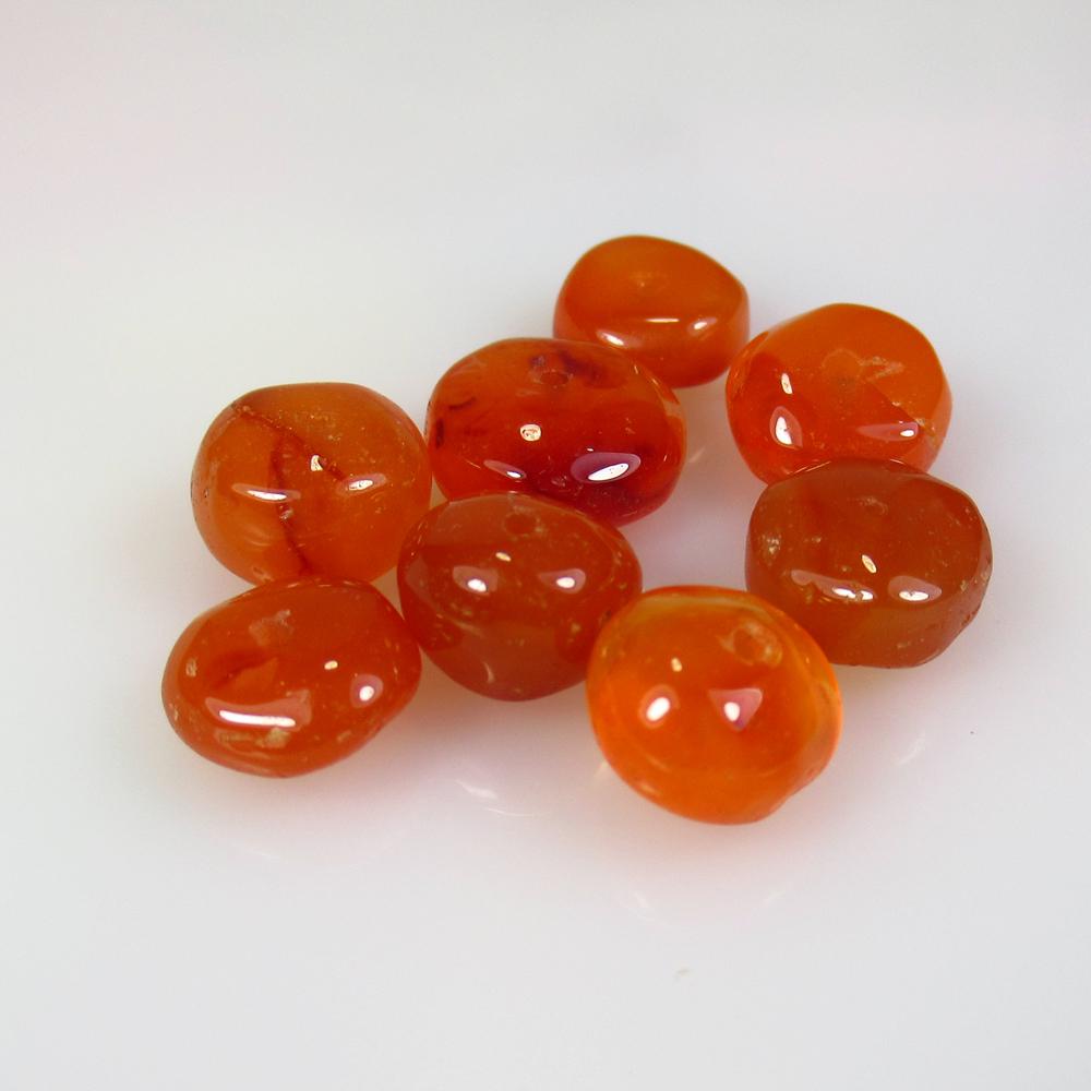 31.25 Ctw Natural 8 Drilled Orange Carnelian Round: No Reserve! Title: 31.25 Ctw Natural 8 Drilled Orange Carnelian Round Beads Stone Clarity: Semi-Transparent Gemstone: Natural Carnelian Beads Carat Weight: 31.25 Size/Dimensions: 9.00 - 10.80 mm / 8 P
