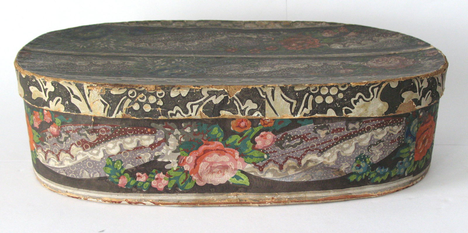 Early New England Oval Wall Paper Box (1 of 9)