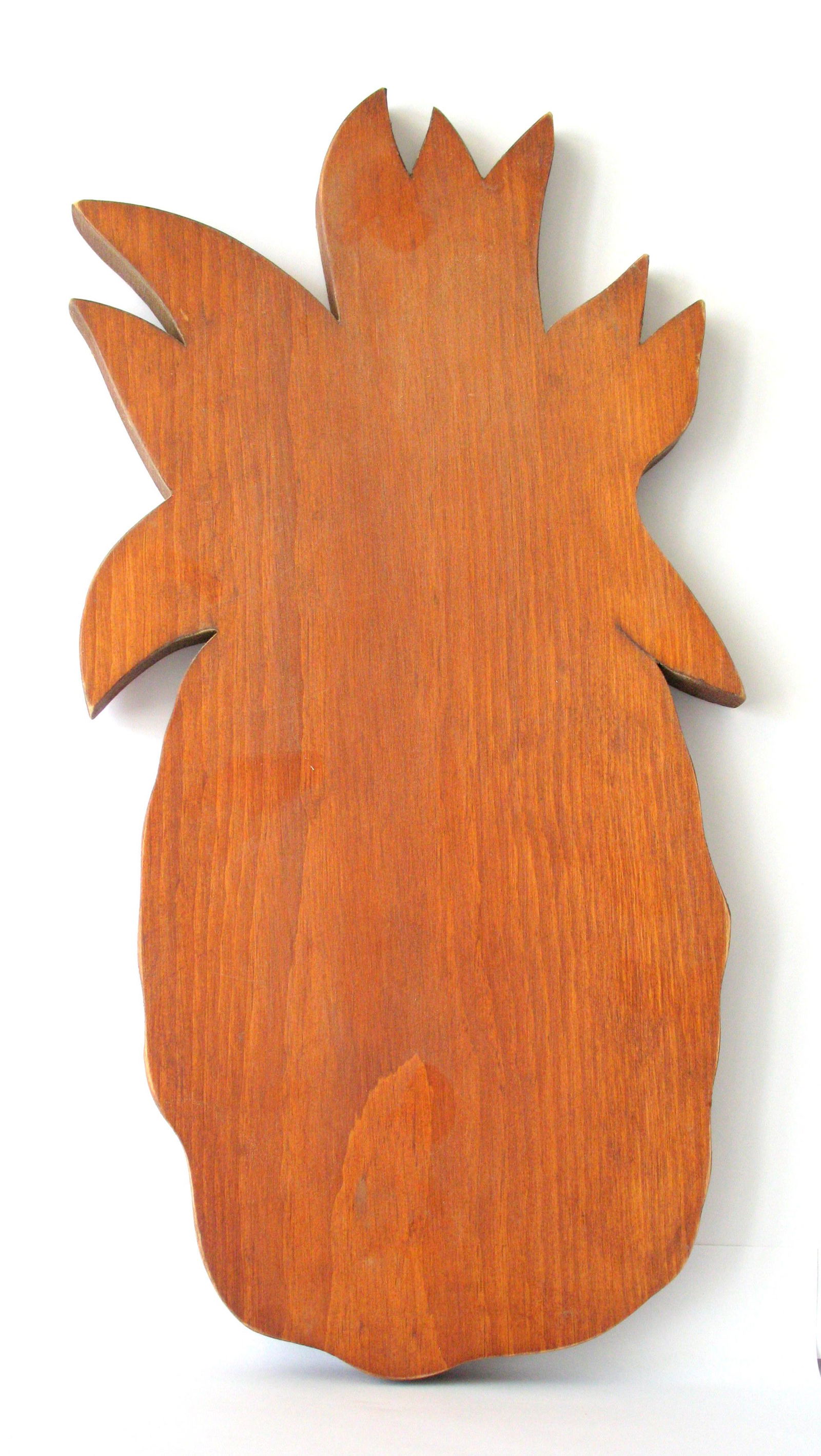Vintage Pineapple Shaped Cutting Board (1 of 3)