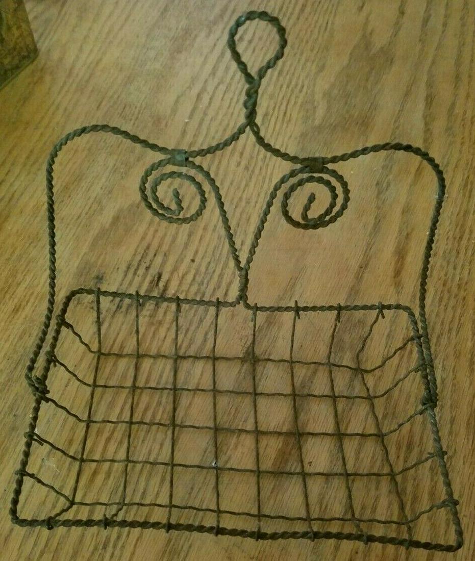 Wall hanging wire soap dish potpourri 19th century (1 of 8)