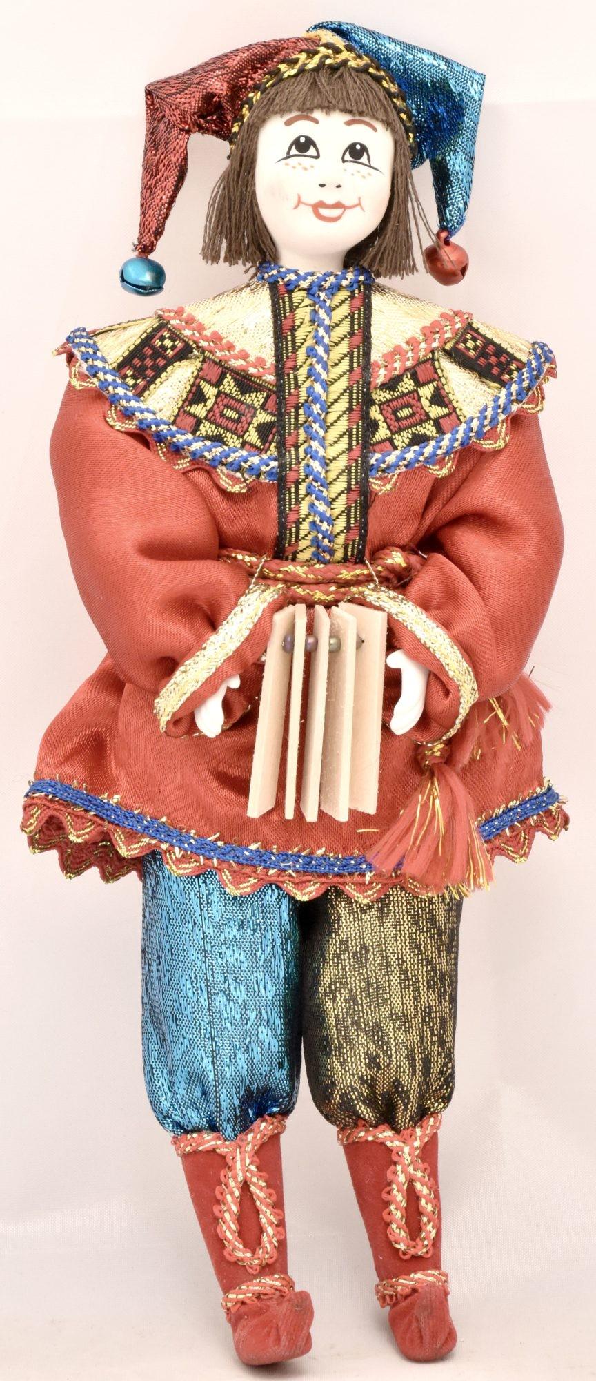 Russian doll Petrushka (1 of 2)