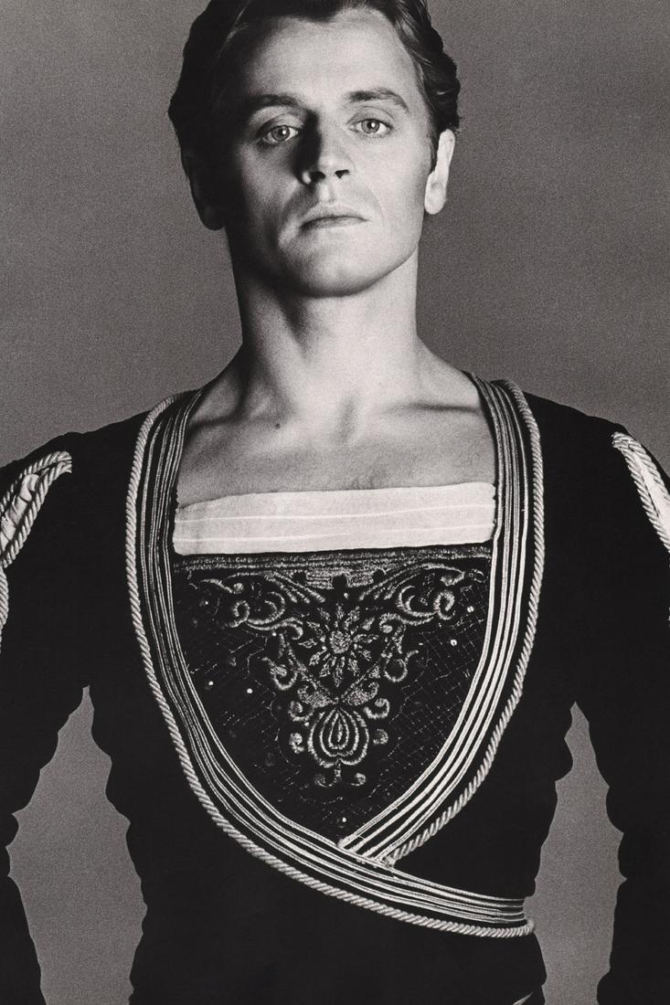 FRANCESCO SCAVULLO - Mikhail Baryshnikov, 1981: Artist: FRANCESCO SCAVULLO Print Title: c Medium: photolithograph Printed in: the USA, 1980Â’s Image Size: approx. 12.5 x 8.5Â” Reserve: $20.00 Shipping: Domestic: Flat rate of $15.00 to anywher